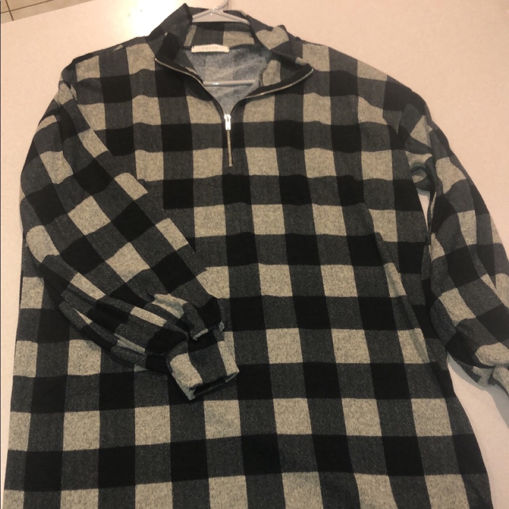 Women’s Boutique 1/4 zip sweatshirt Tunic